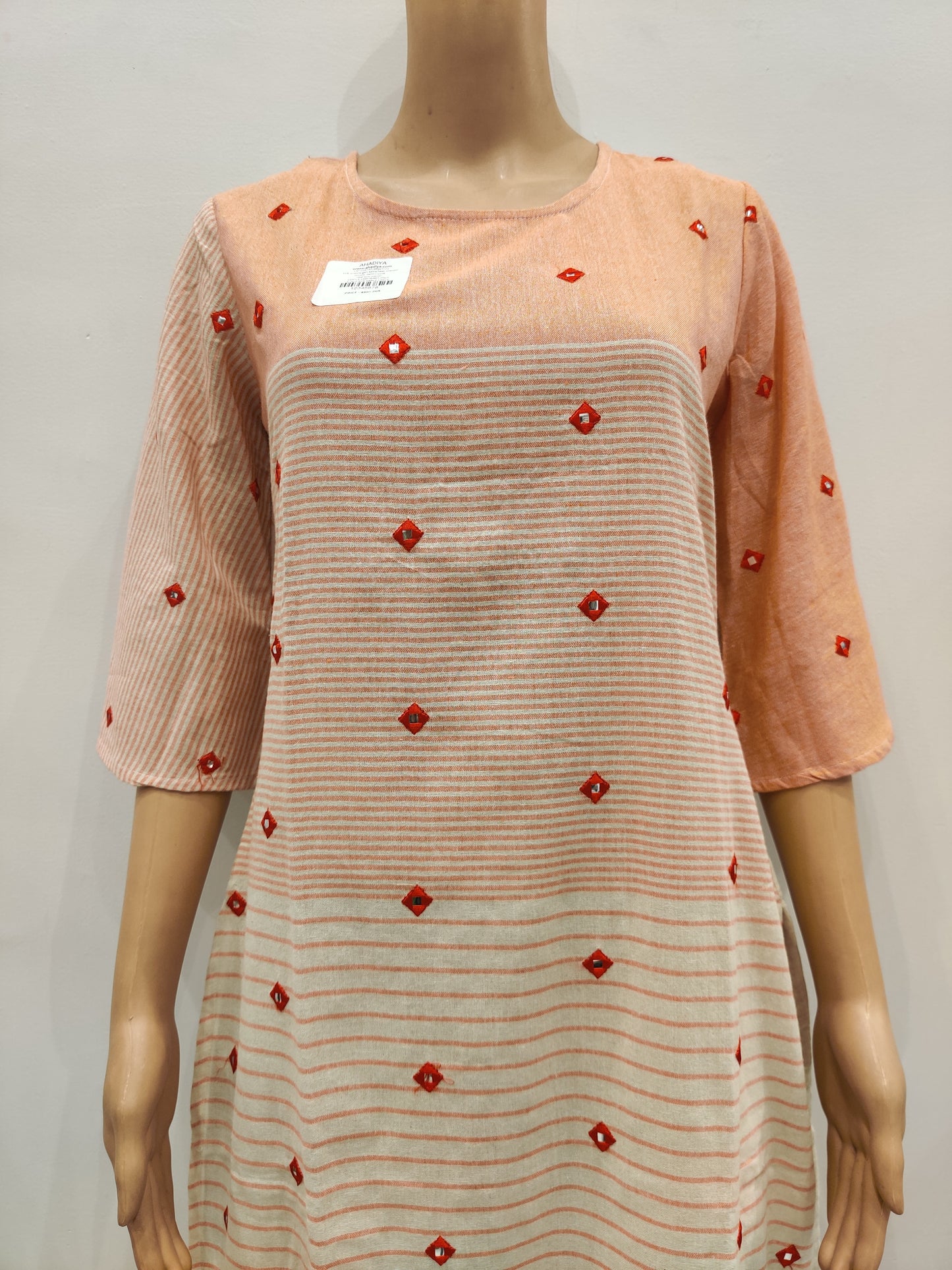 Rukmani Kurta