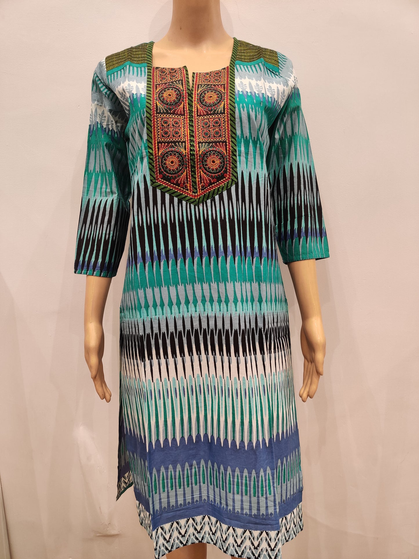 Daylily Kurta