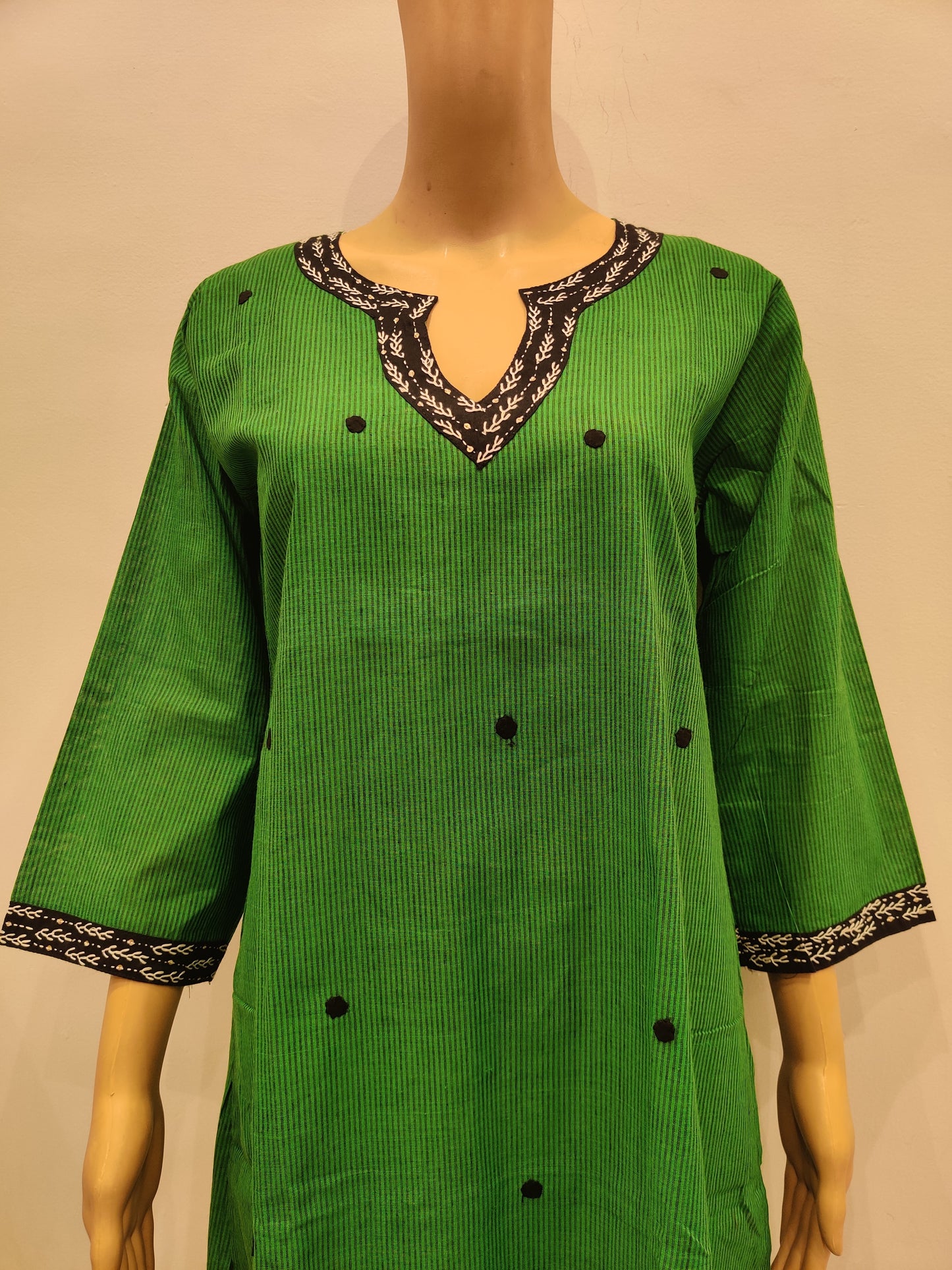 Rajnigandha Kurta