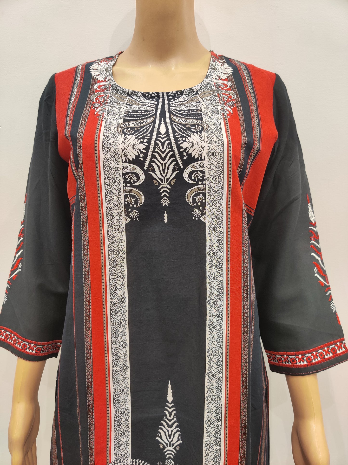 Coral Bells Kurti