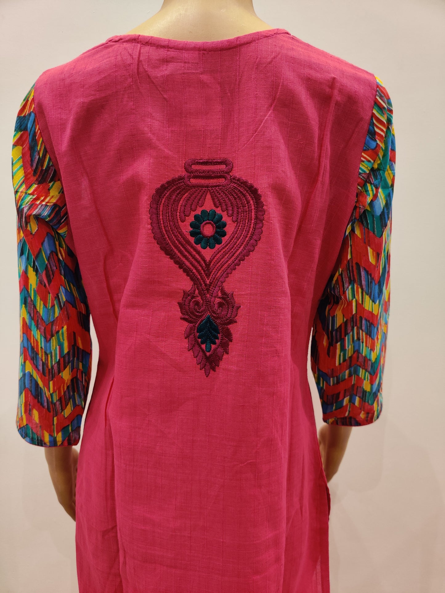 Daffodil Kurti