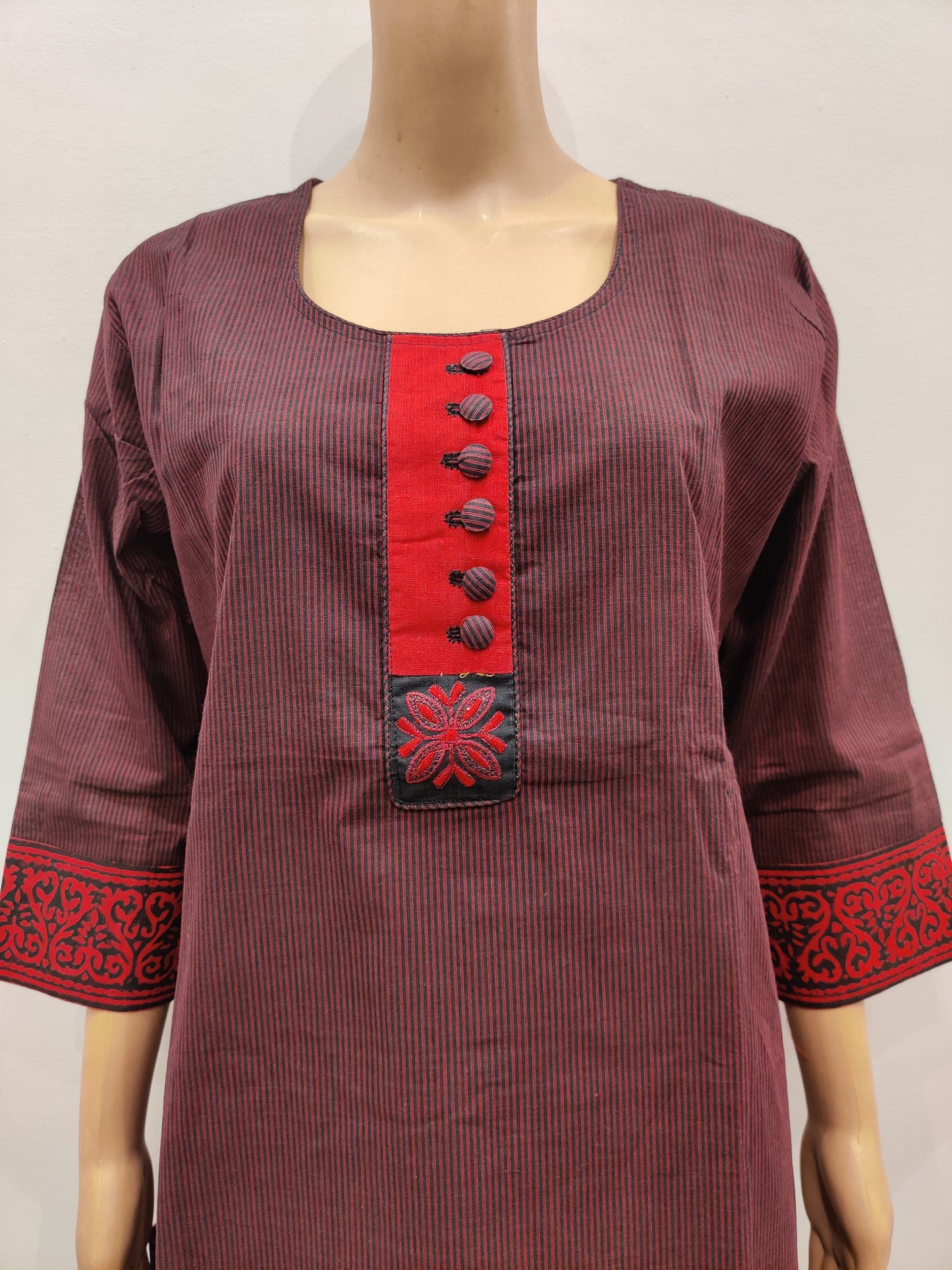 Peony Kurti