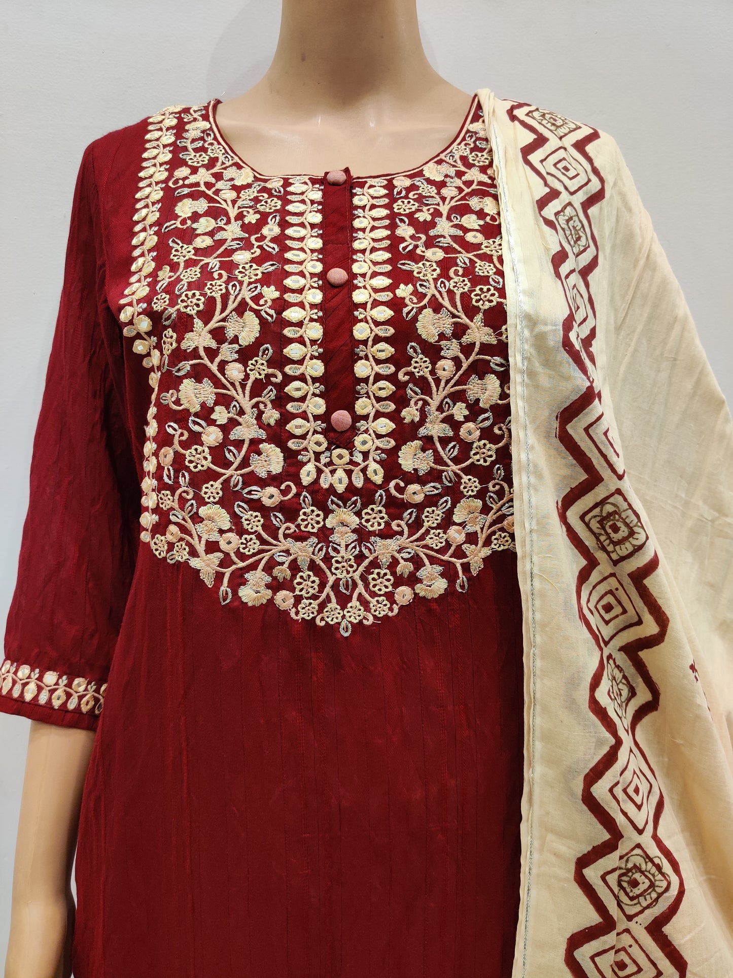 Lantana Kurta pant with dupatta