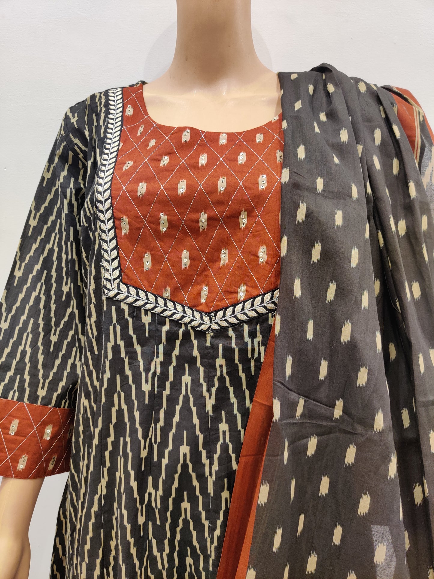 Loosestrife Kurta pant with dupatta
