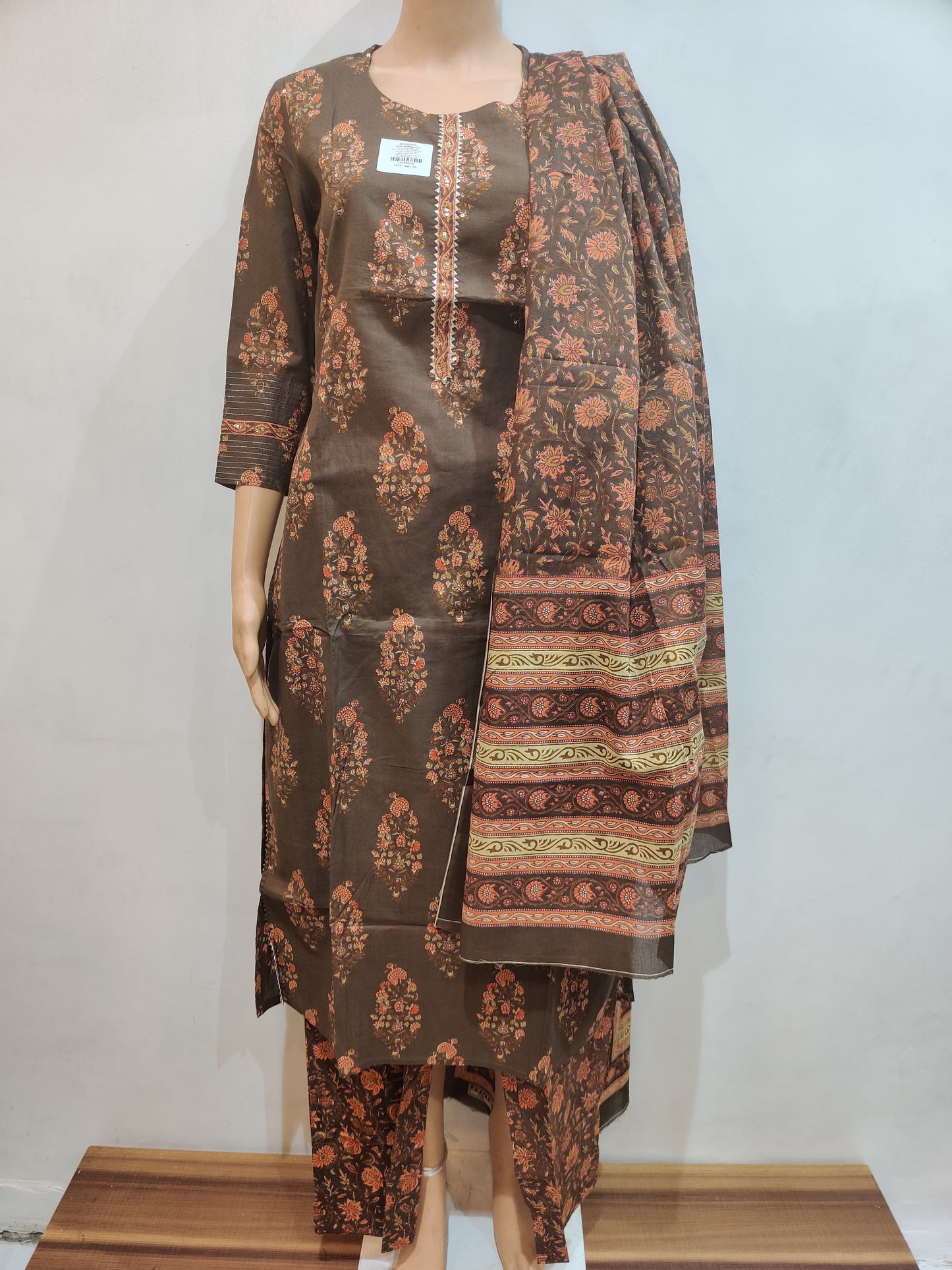 Kalmia Kurta pant dupatta set