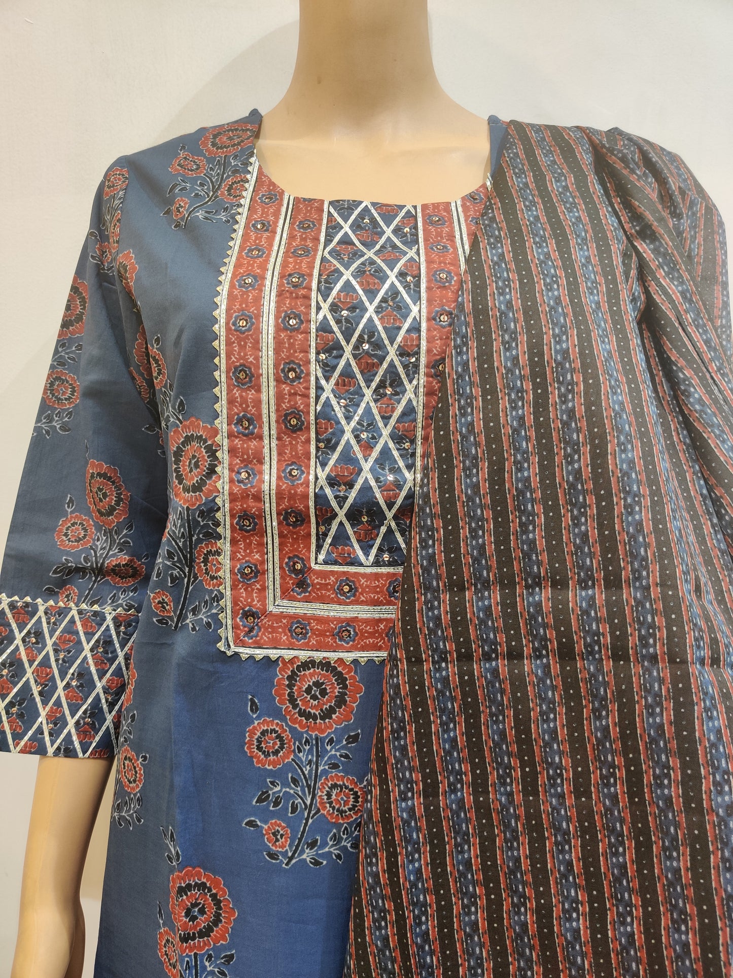 Silene Kurta pant dupatta set