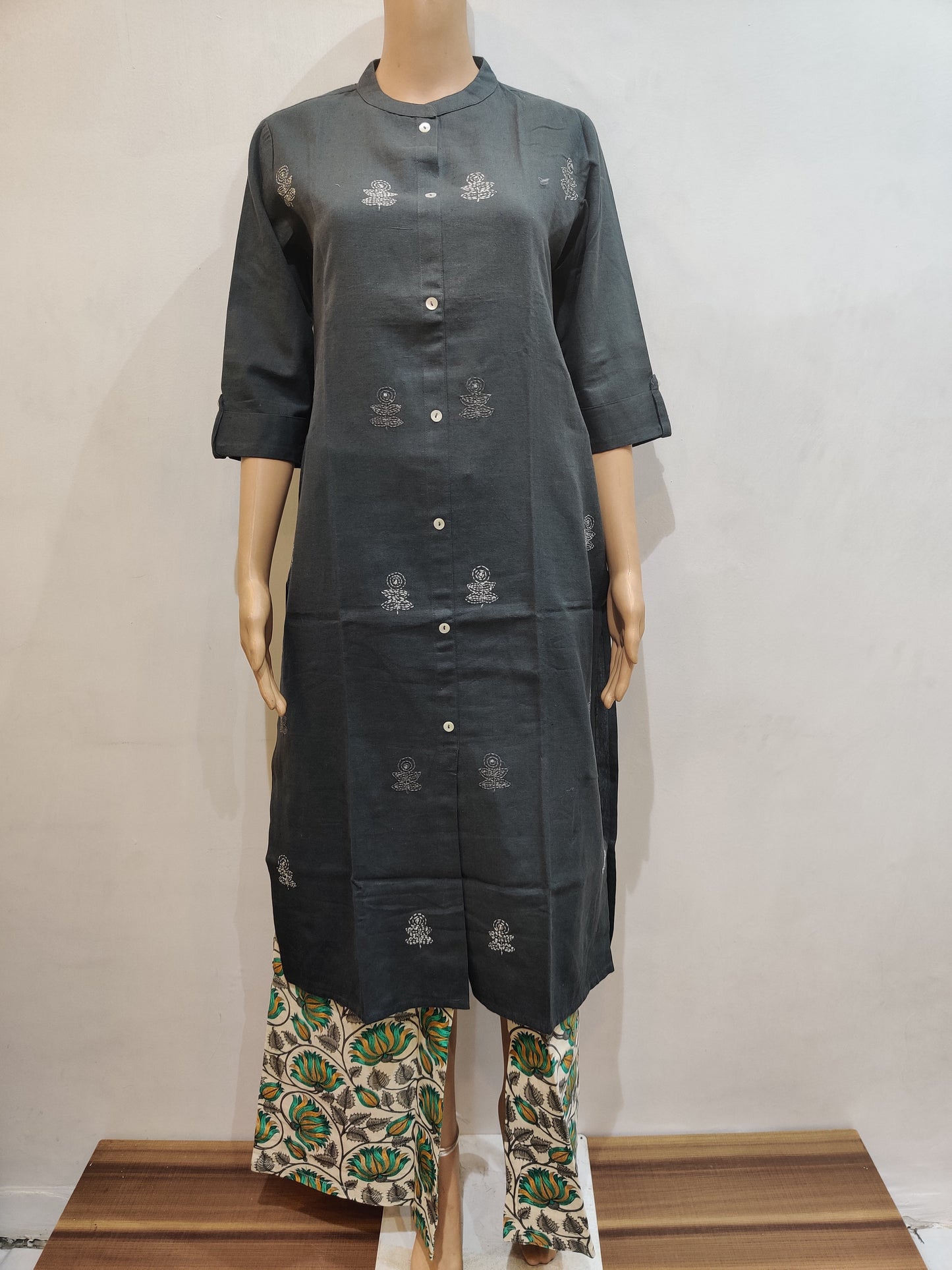 Snowflake Kurta pant set