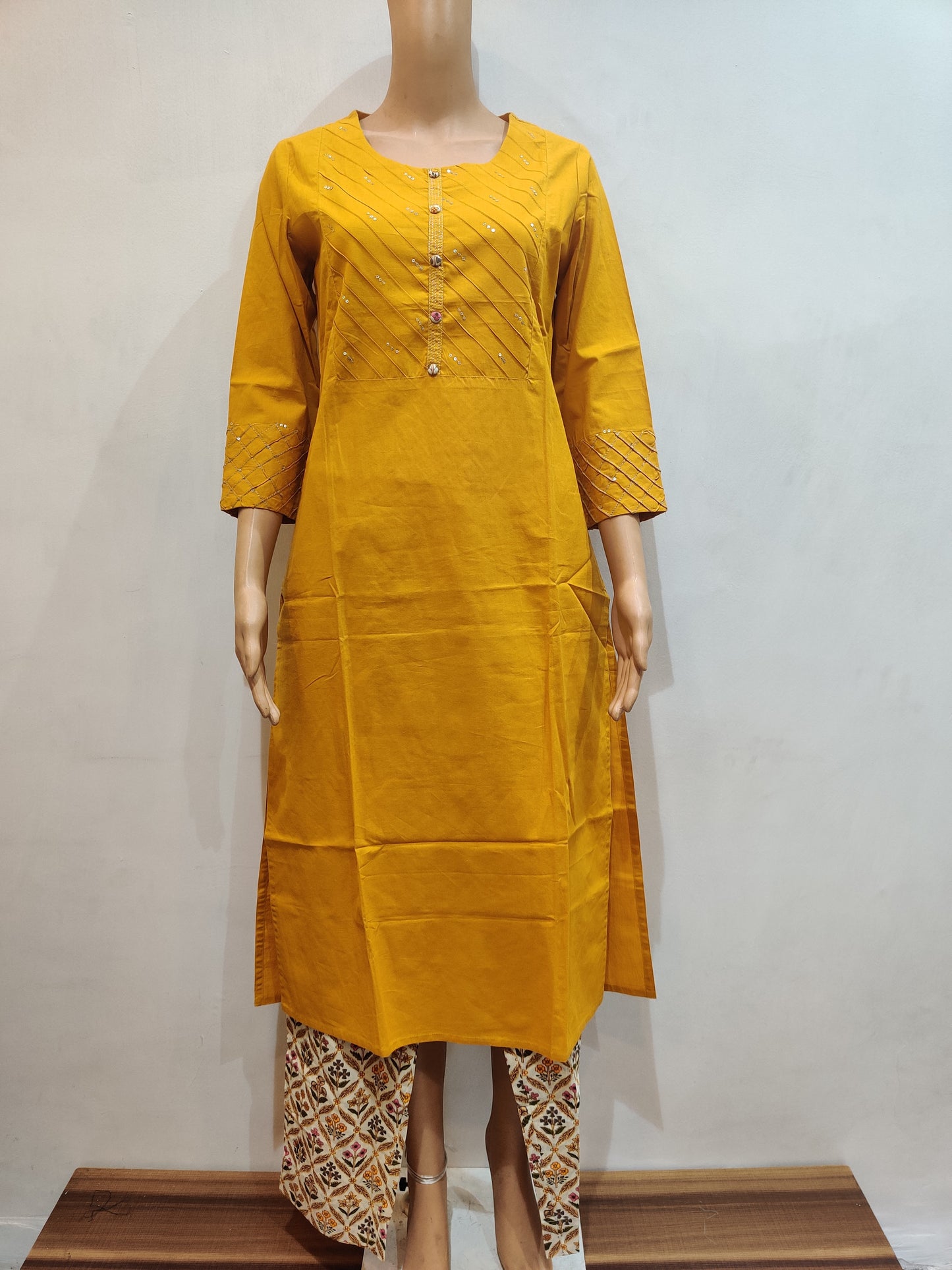Meconopsis Kurta pant set