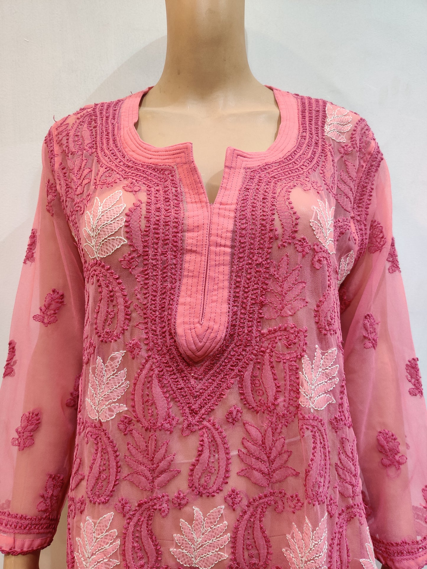 Begonia Kurti