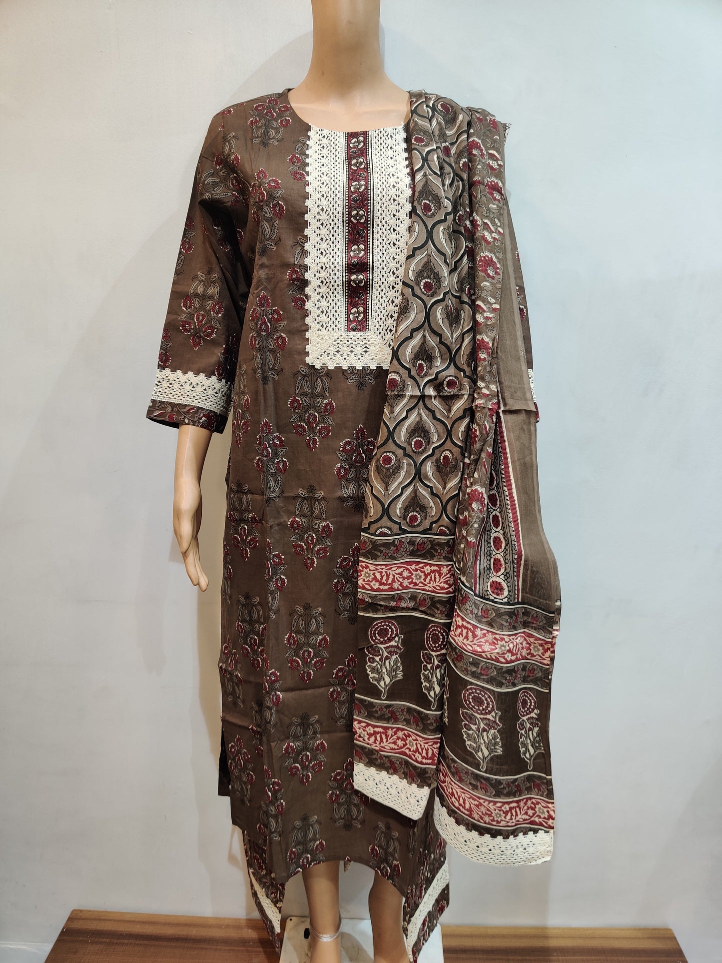 Hollyhock Kurta pant dupatta set