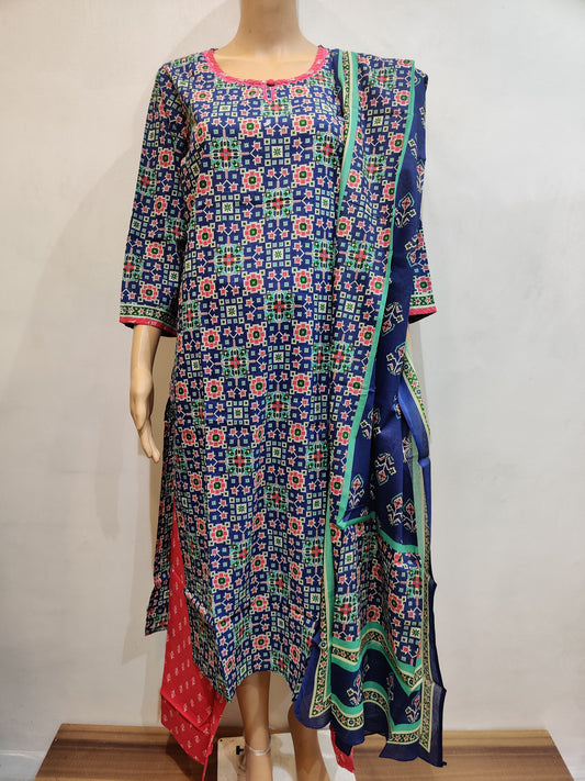 Dahlia Kurta pant dupatta set