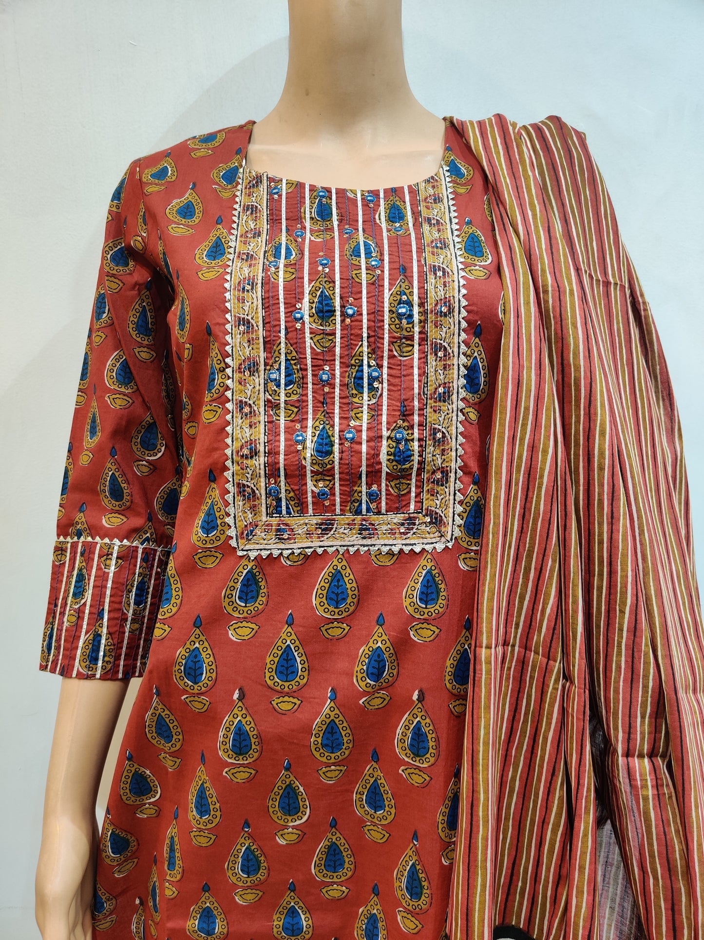 Begonia Kurta with dupatta