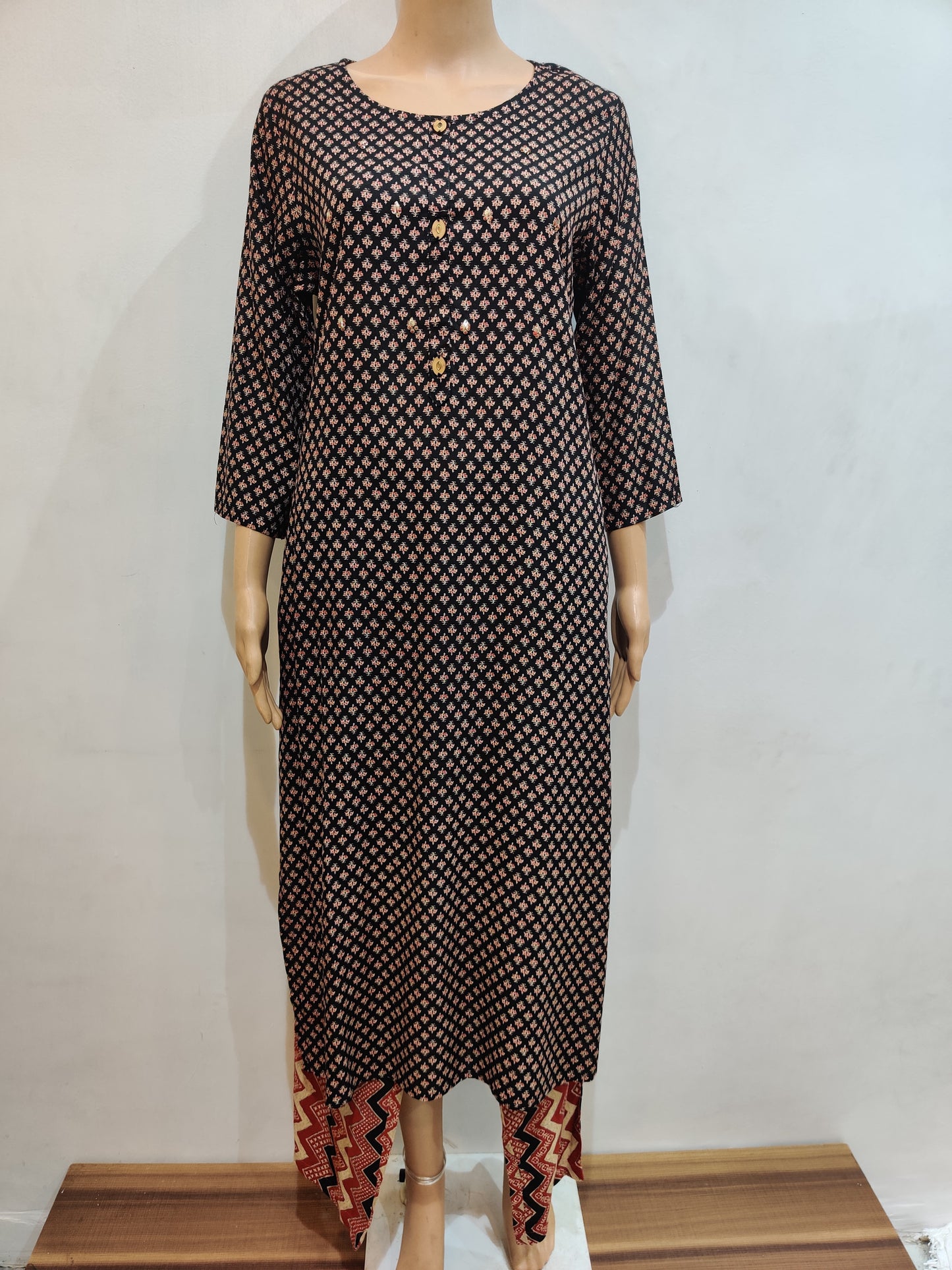 Begonia Kurti