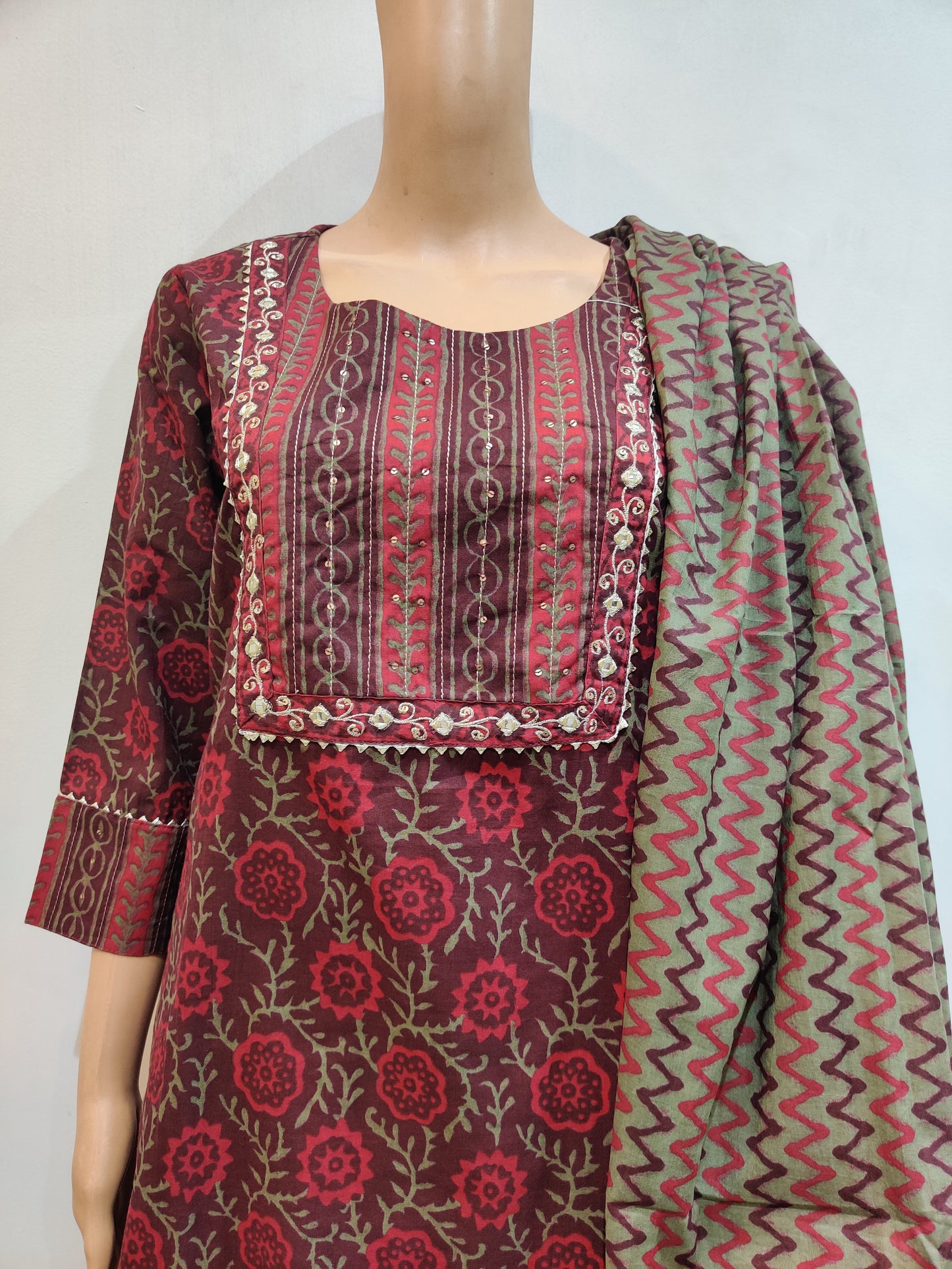 Osteospermum Kurta pant with dupatta