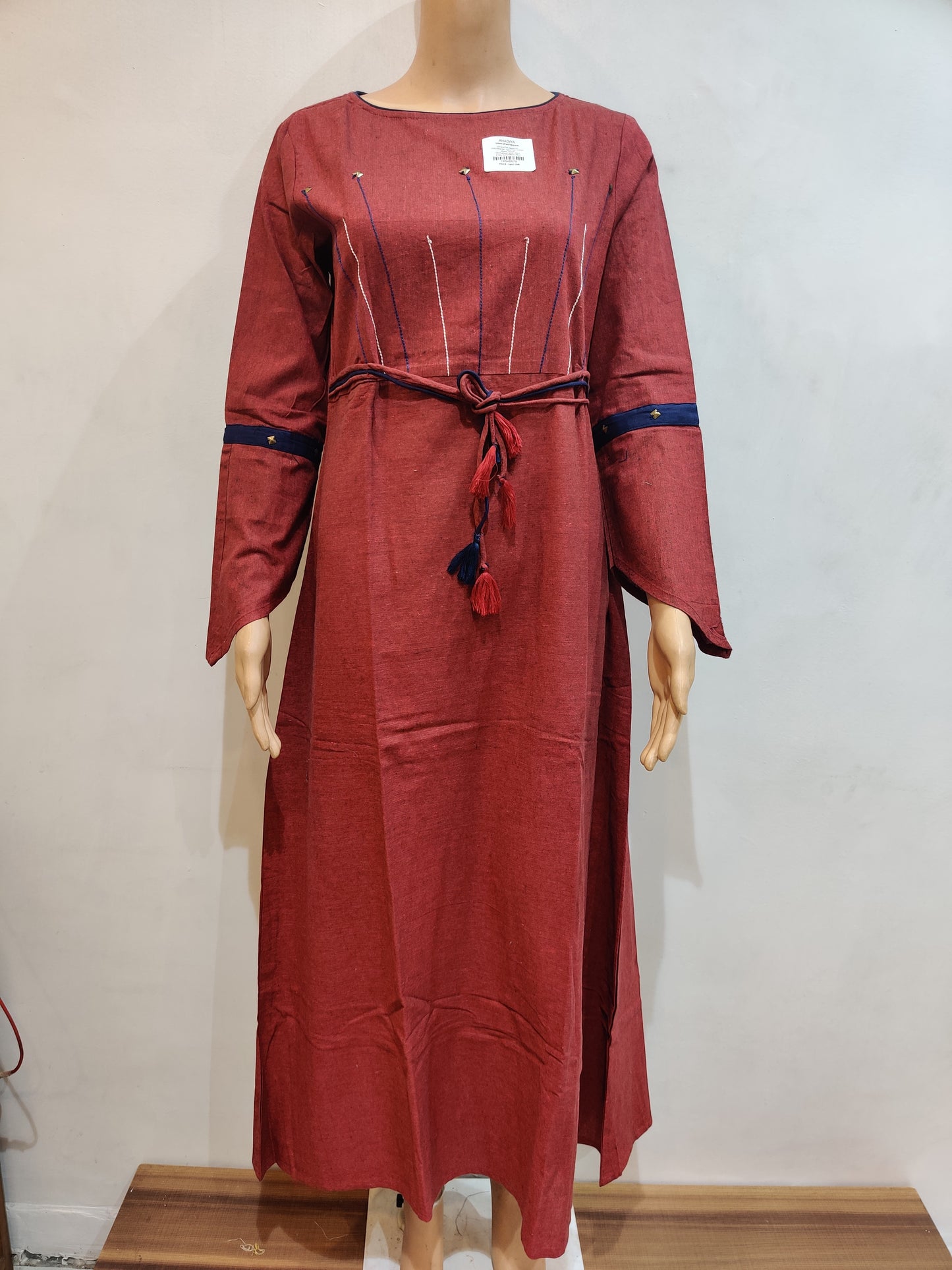 Dandelion Dewdrop Kurti