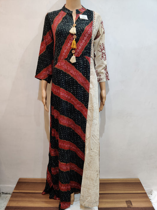 Rugmani Gown