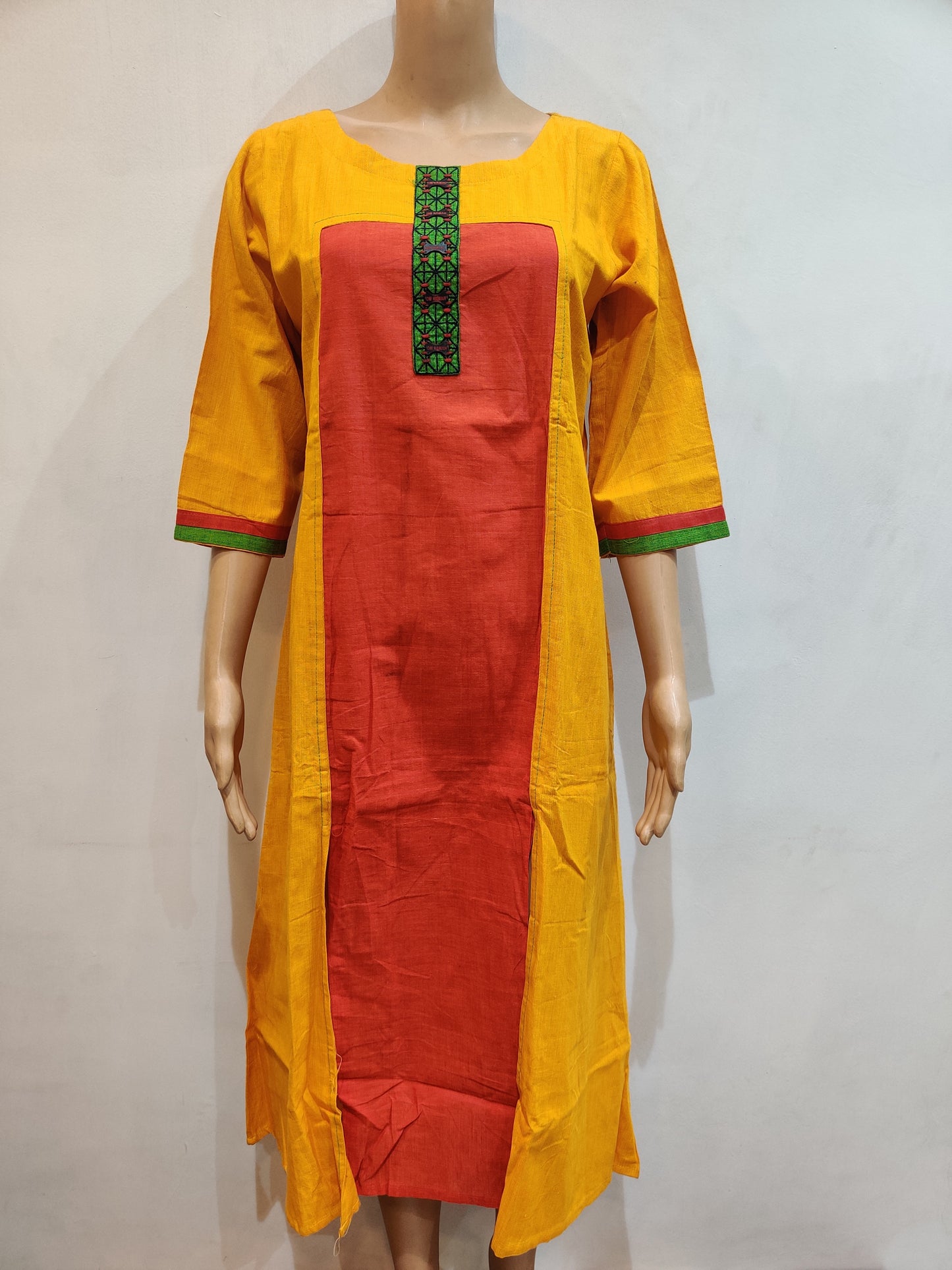 Surajmukhi Kurta