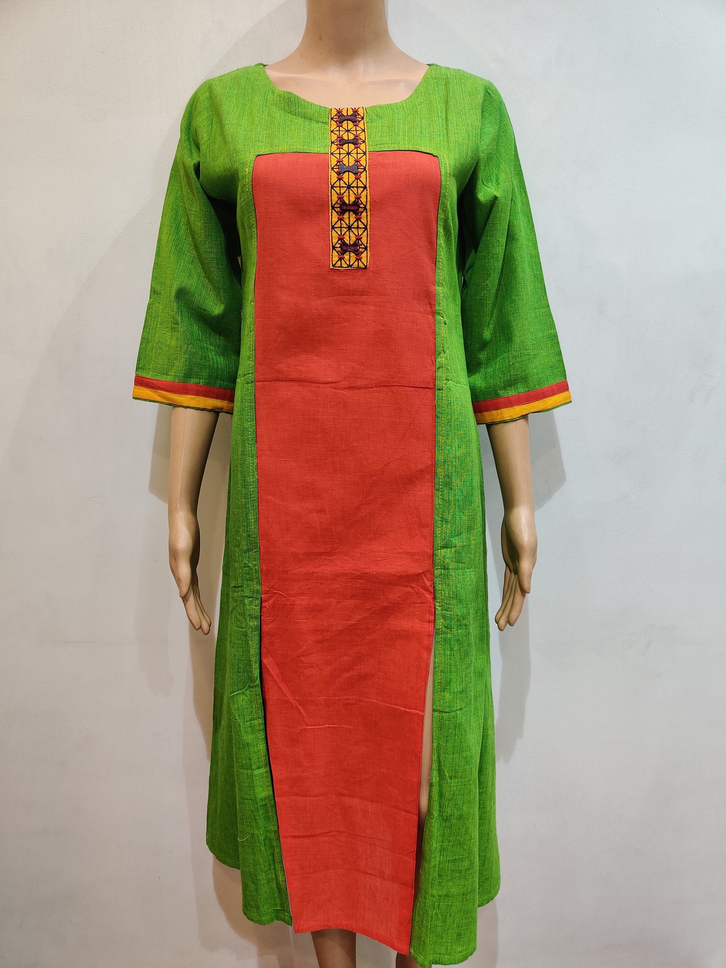 Surajmukhi Kurta
