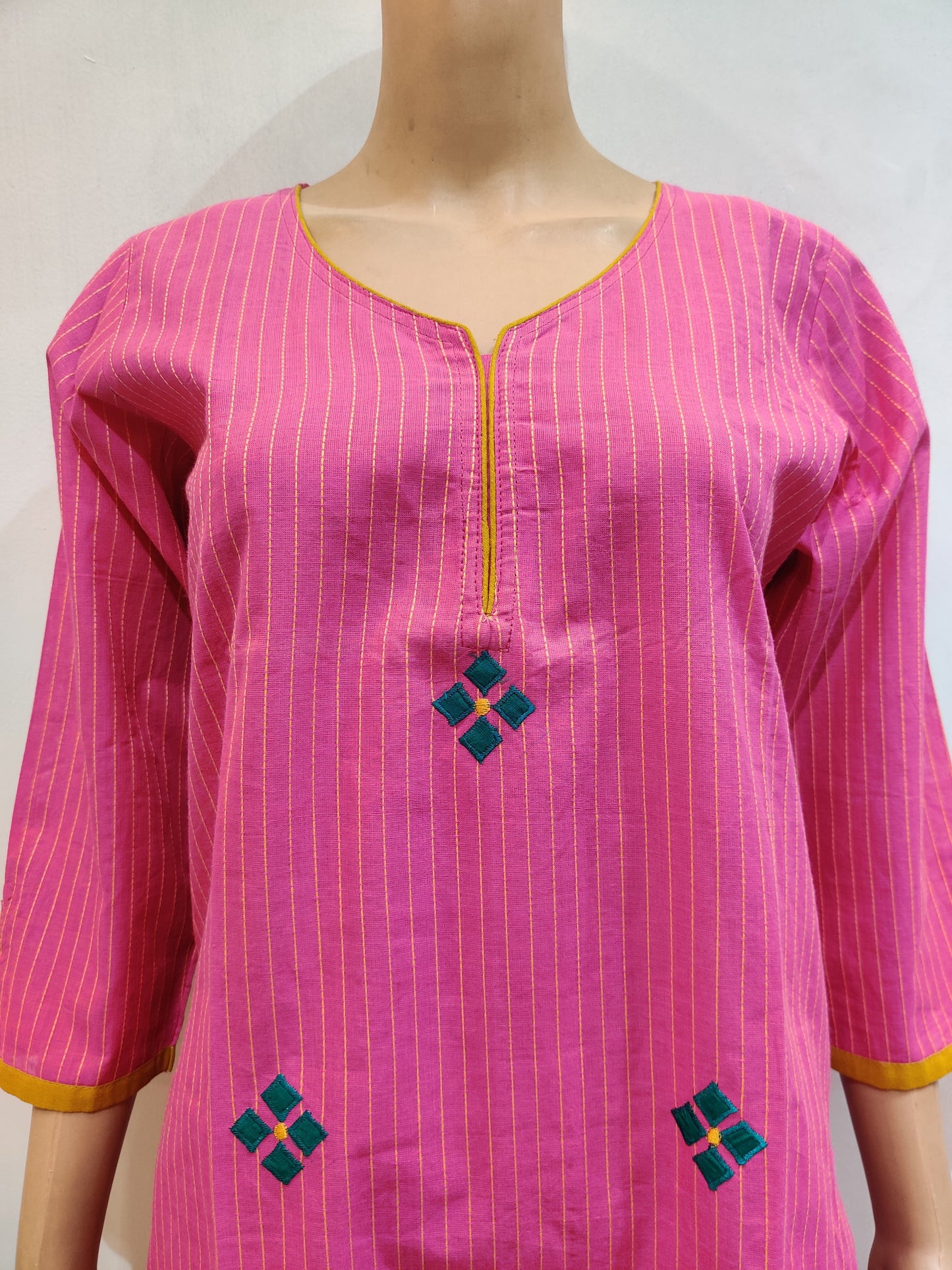 Sadaabahaar Kurti