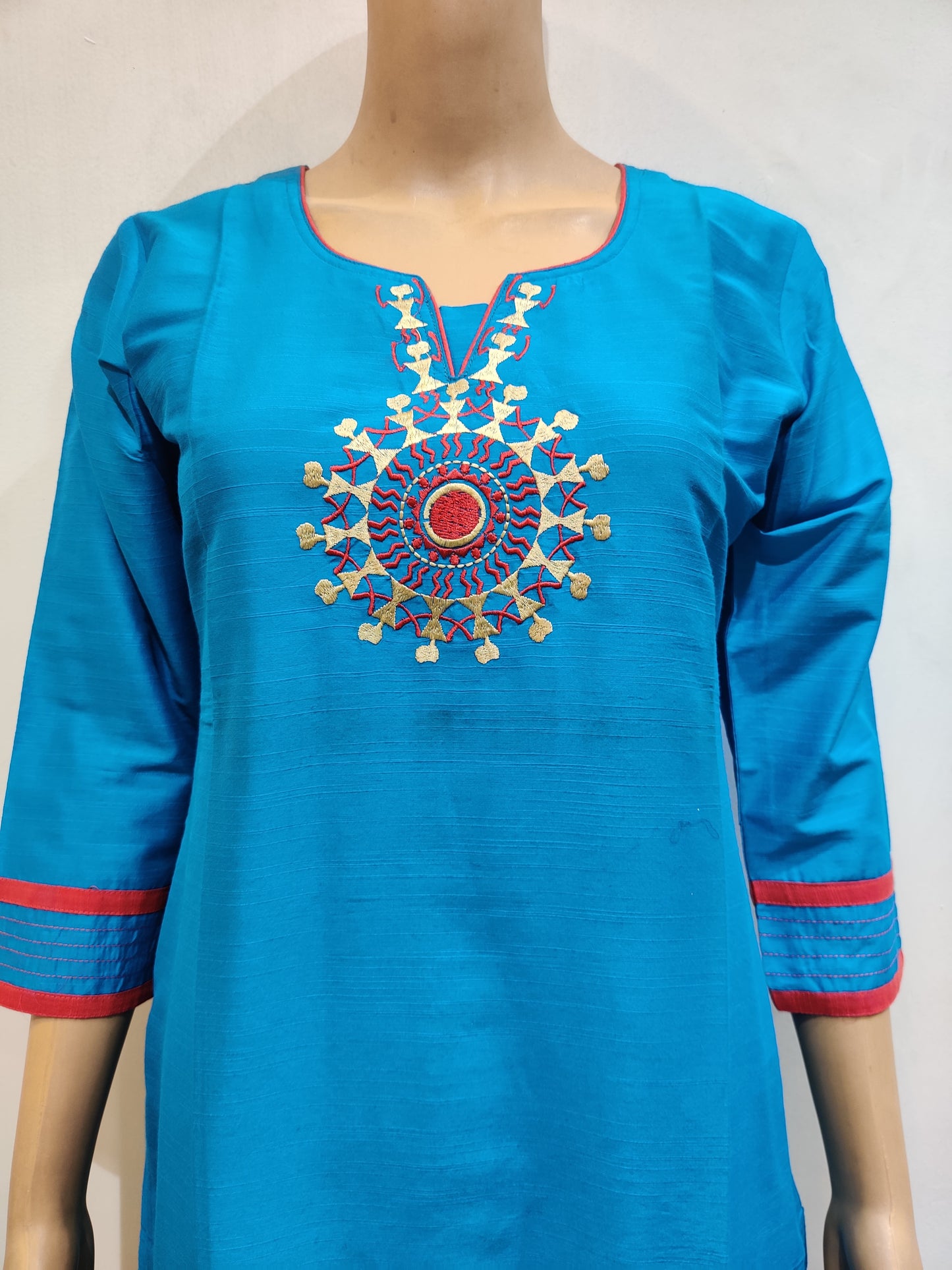 Carnation Kurta