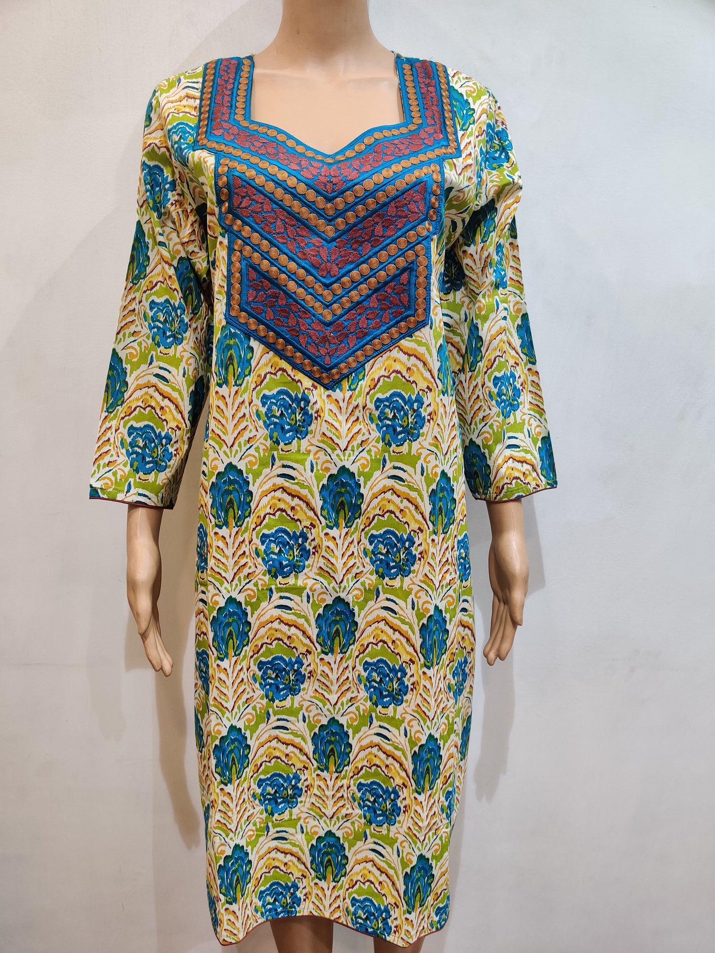 Karvanda Kurti