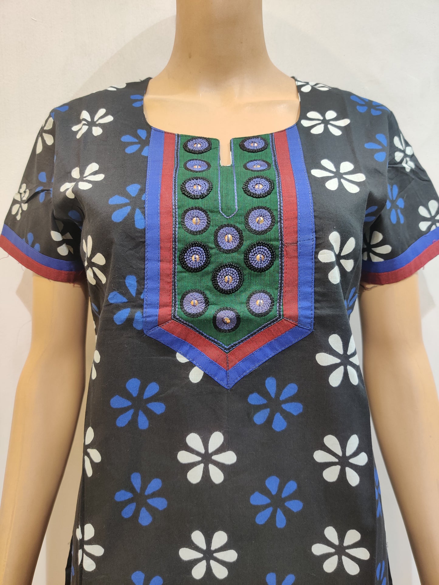 Raat ki Rani Kurta