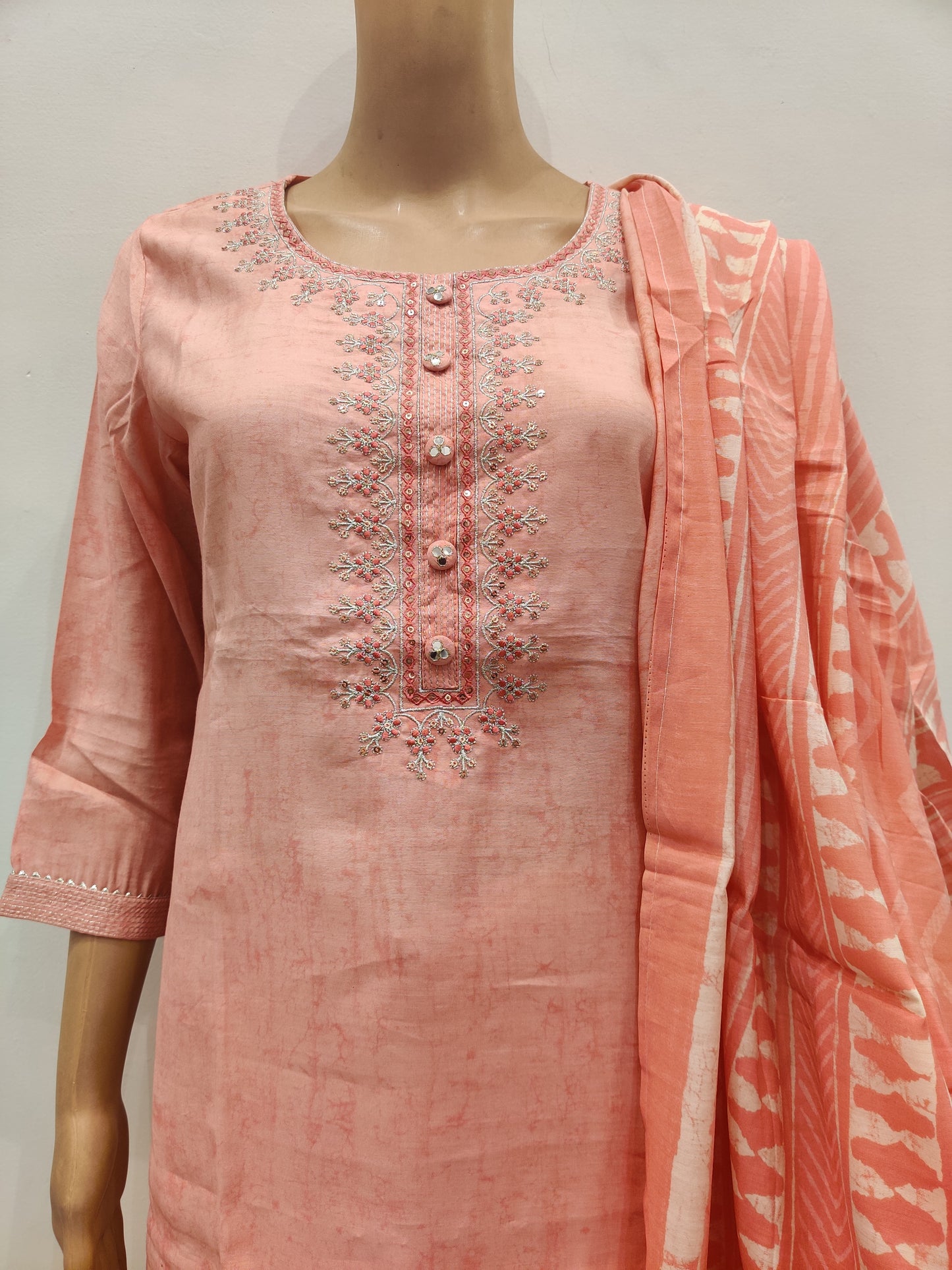 Madhu Malti Kurta Pant Dupatta Set