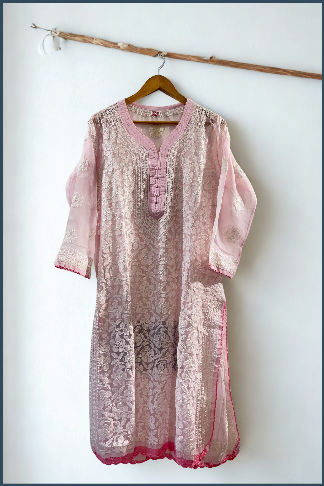 Lucknowi Chikankari