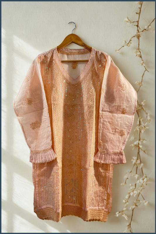 Lucknowi Chikankari