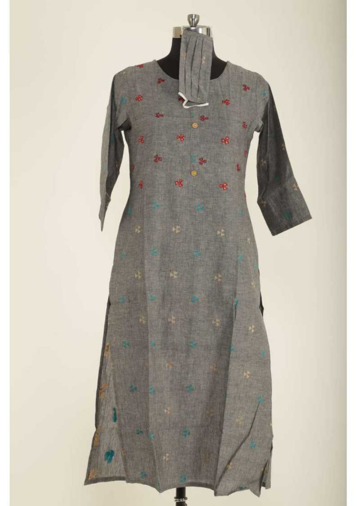 Kamini Kurta