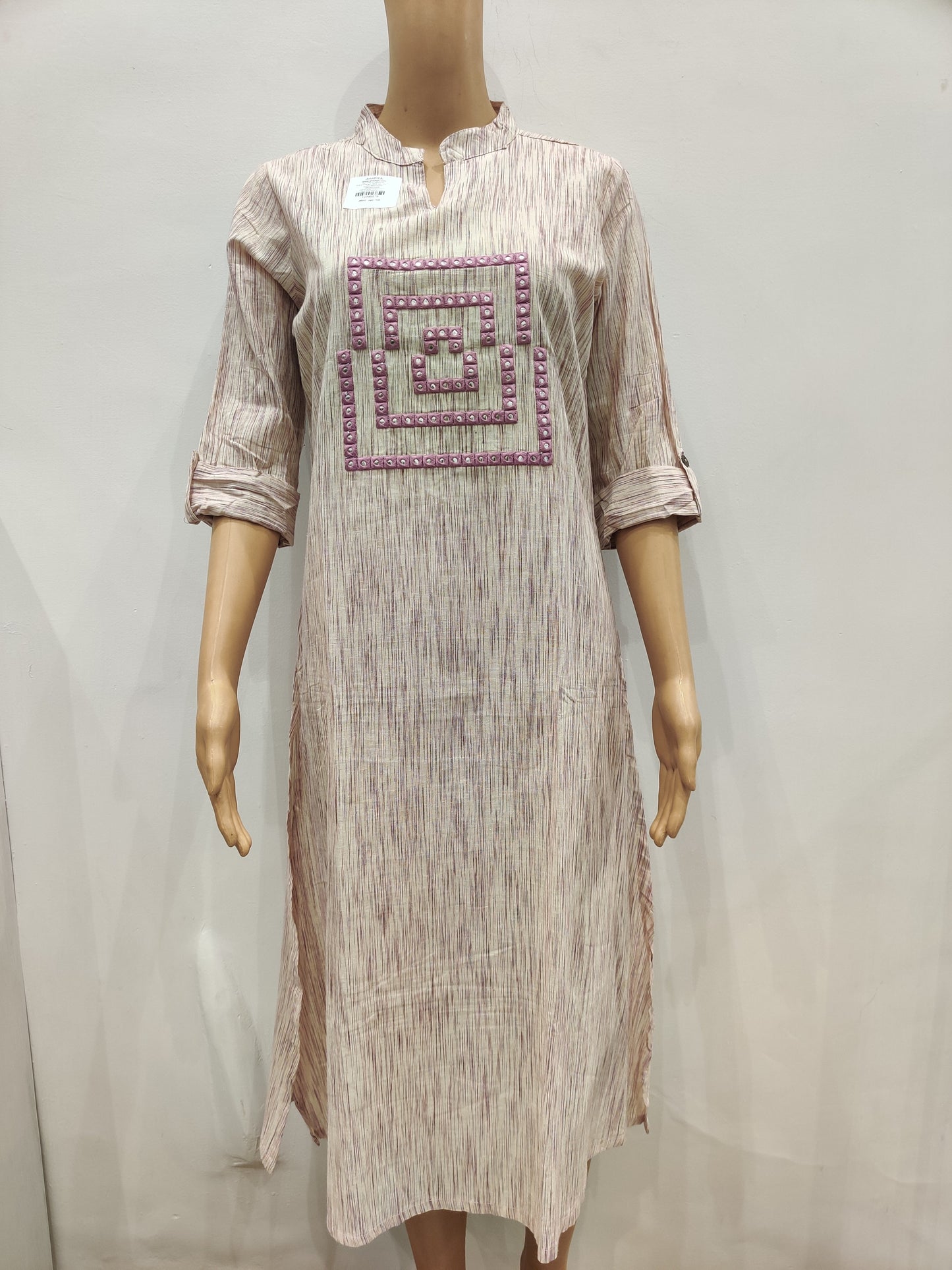 Acacia Kurti