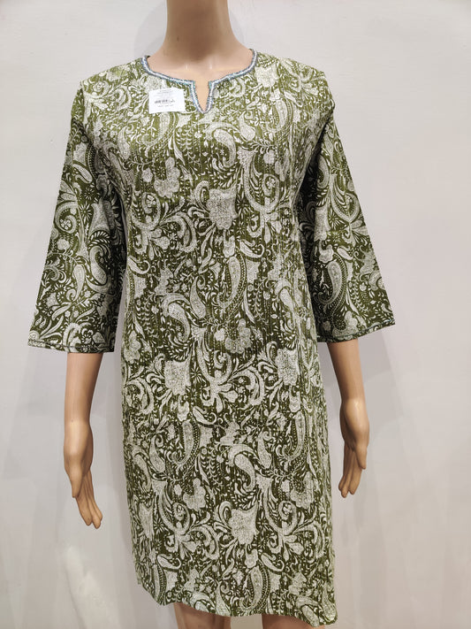 Camellia Kurti