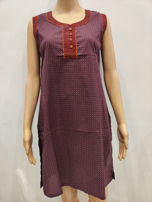 Cyclamen Kurti