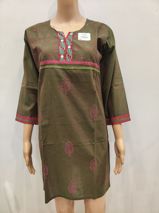 Borage Kurti