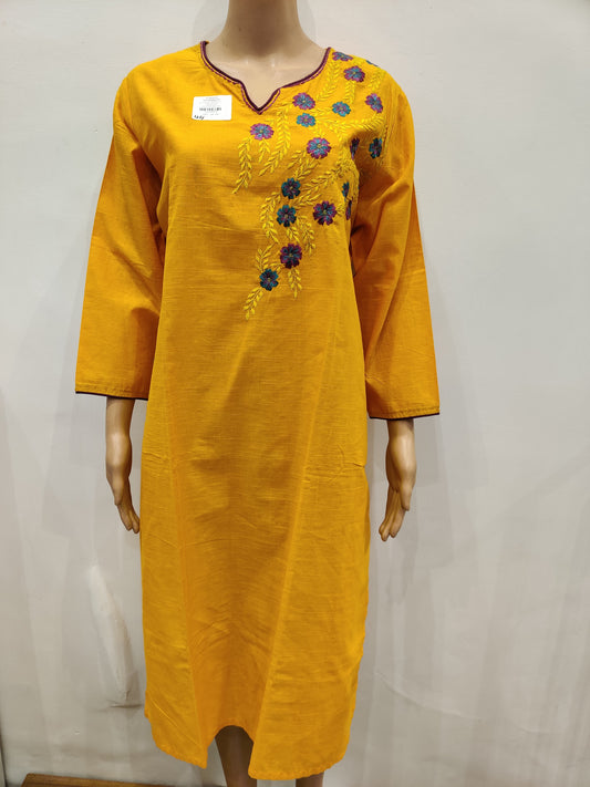 Lotus Kurti