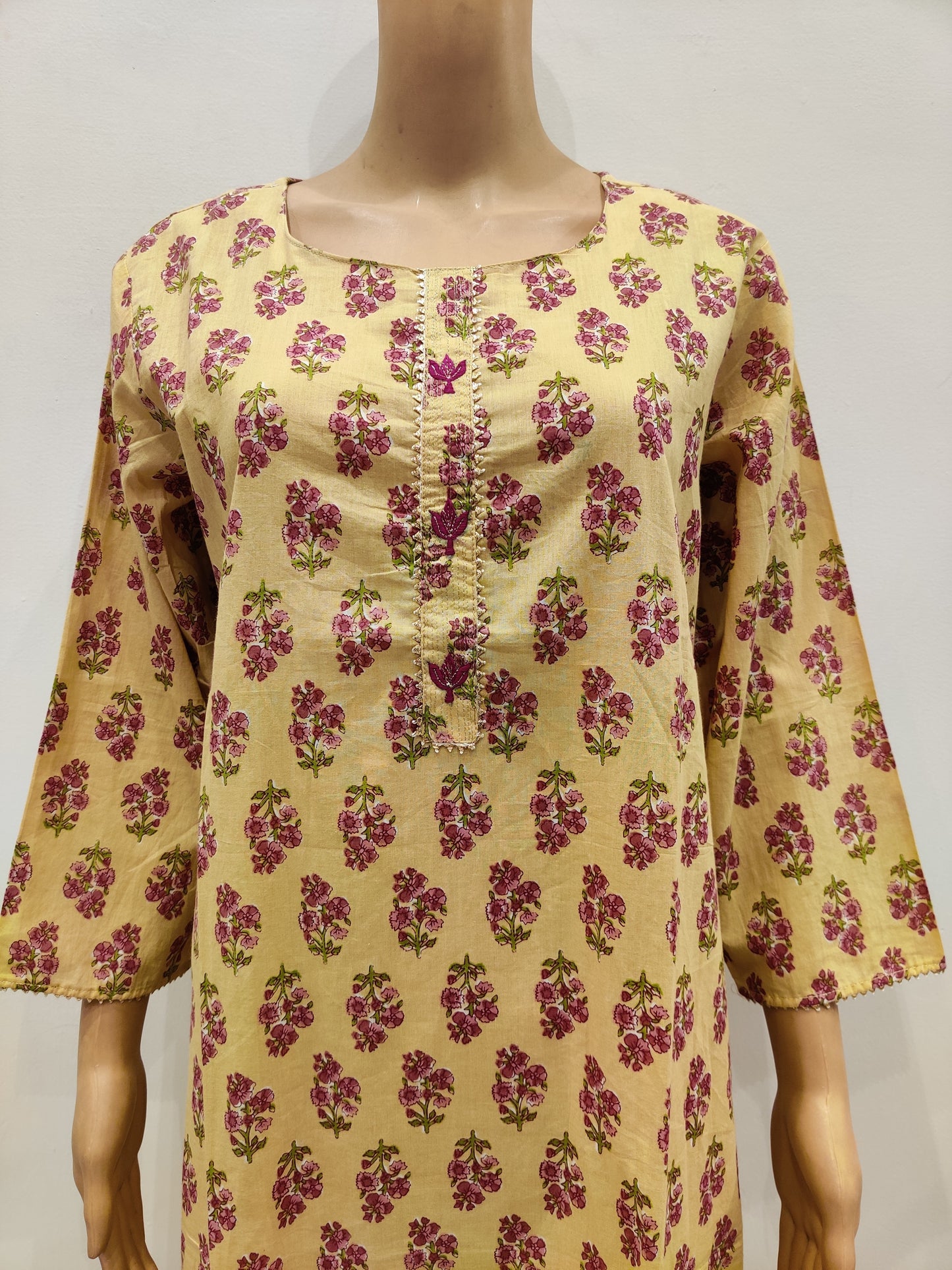 Ornamental Cherry Kurti