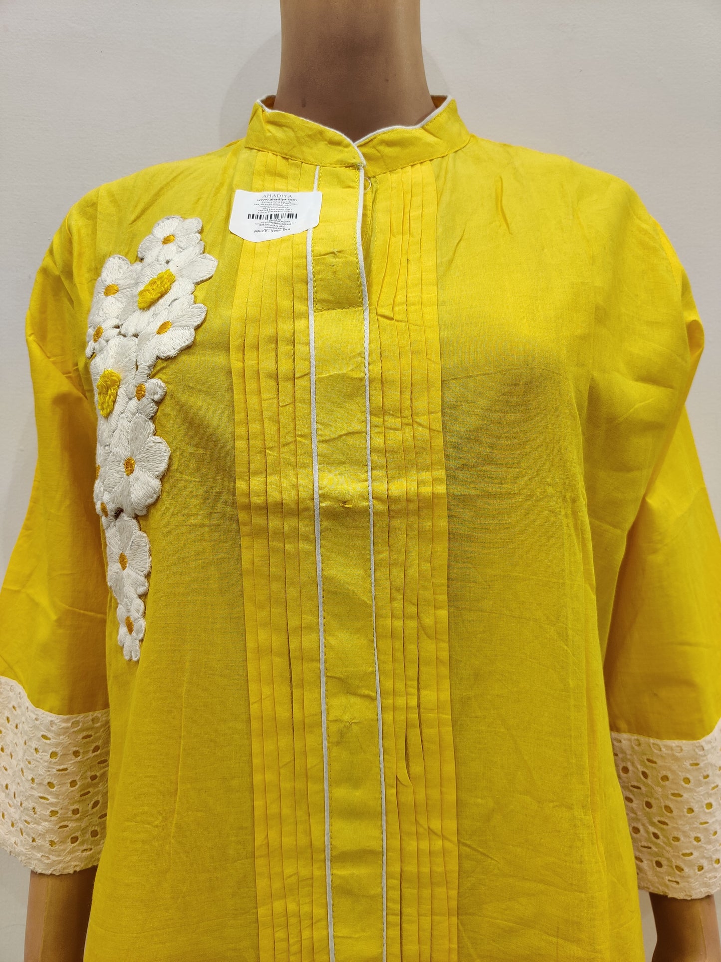 Painted Daisy Kurti