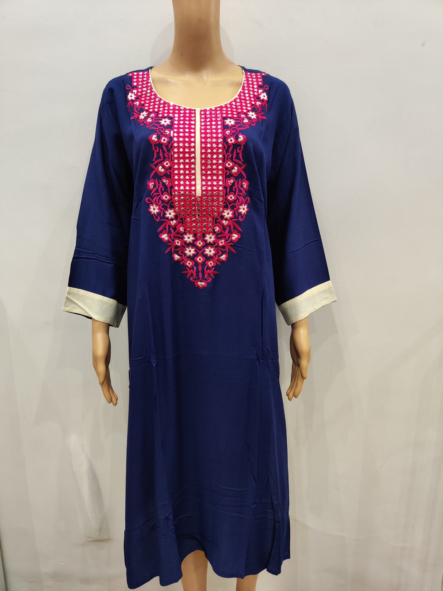 Poppy Kurti