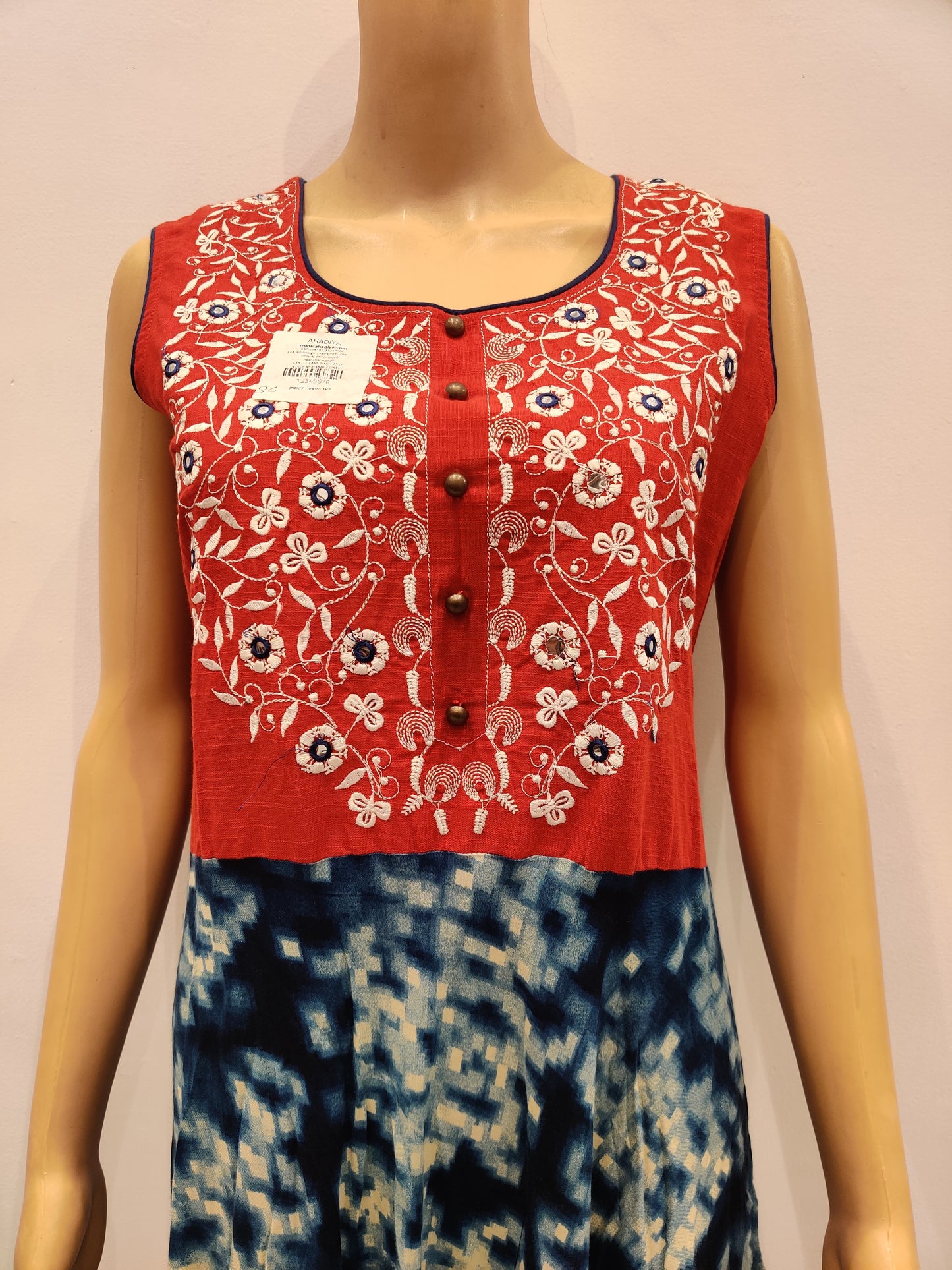 Zenobia Kurti