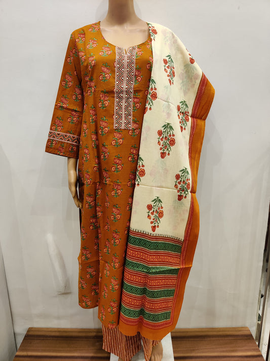 Oleander kurta pant dupatta set