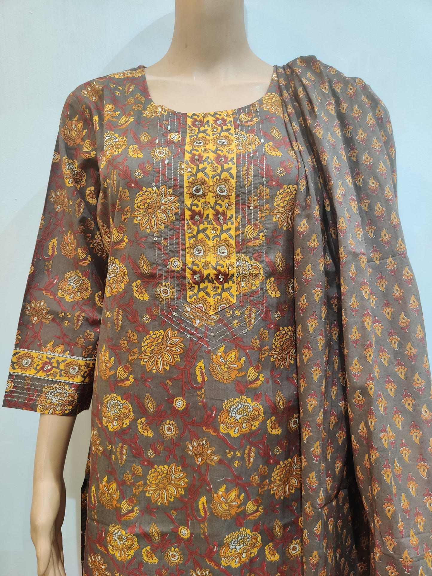 Trillium Kurta pant dupatta set