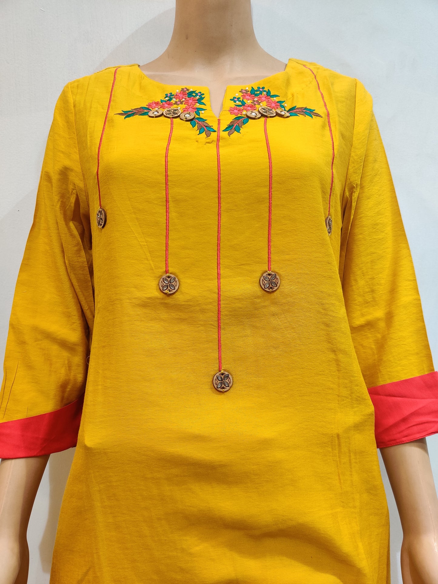 Parodia Kurta pant set