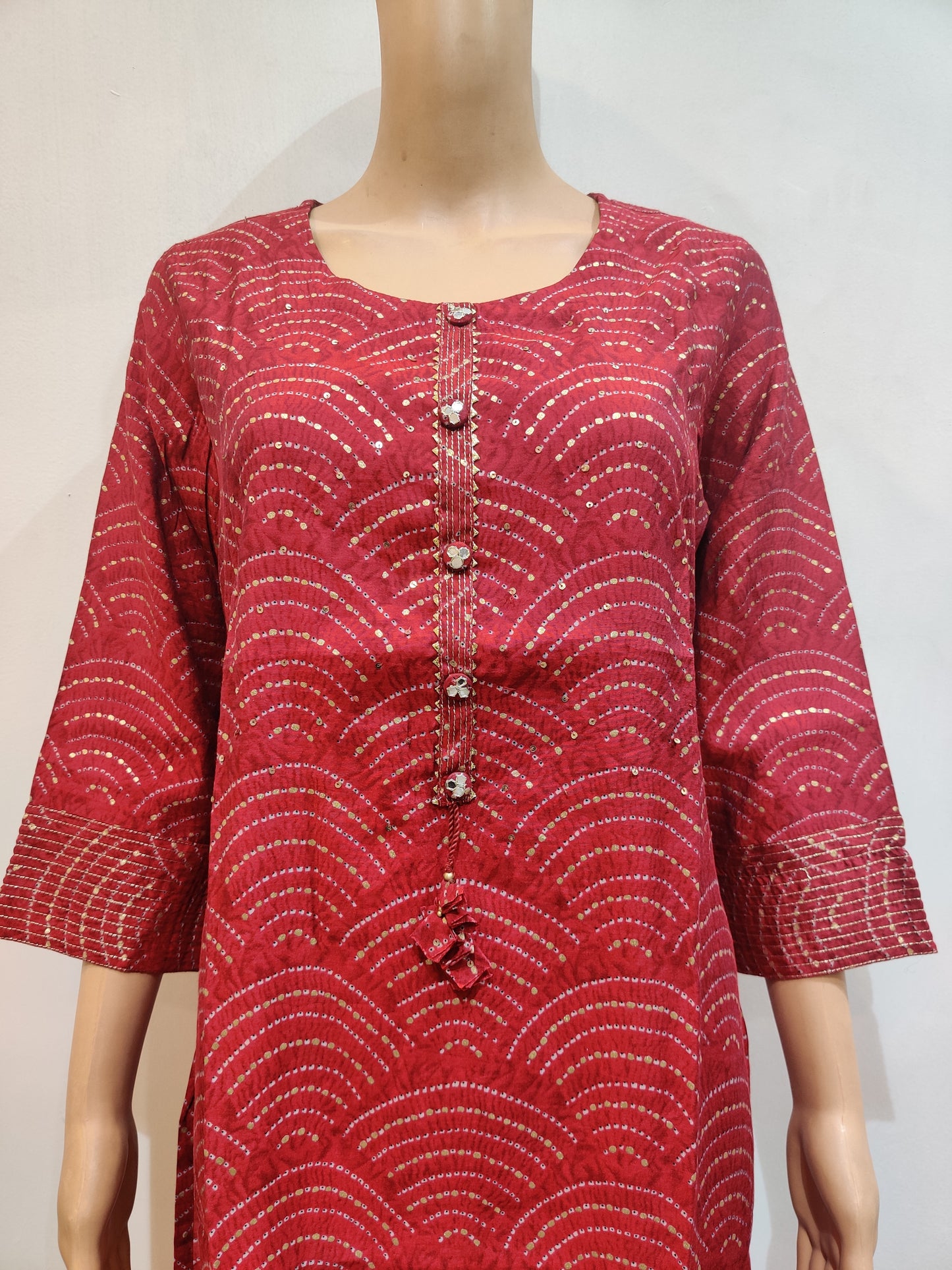 Triteleia Kurta