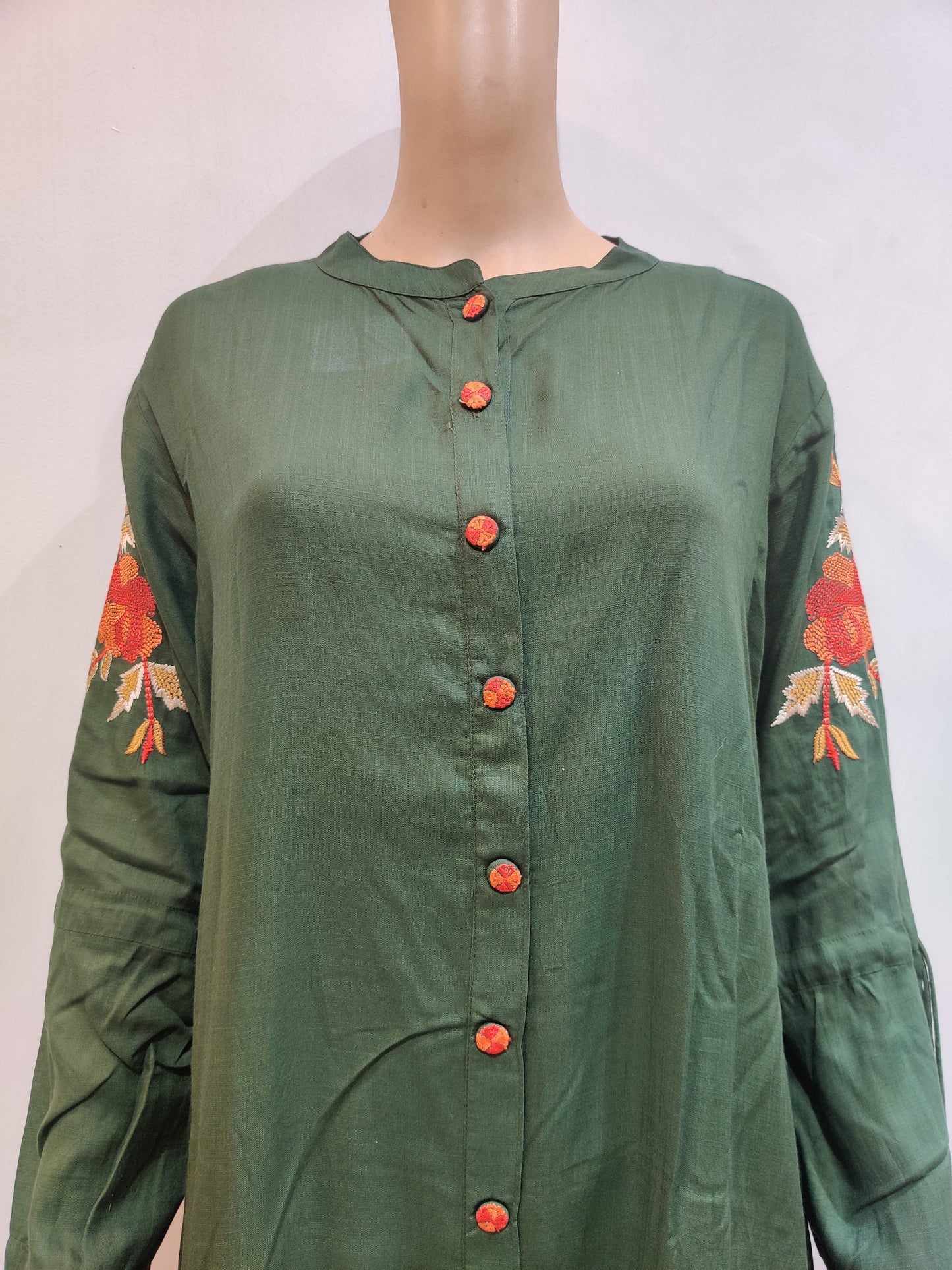 Urn Kurti