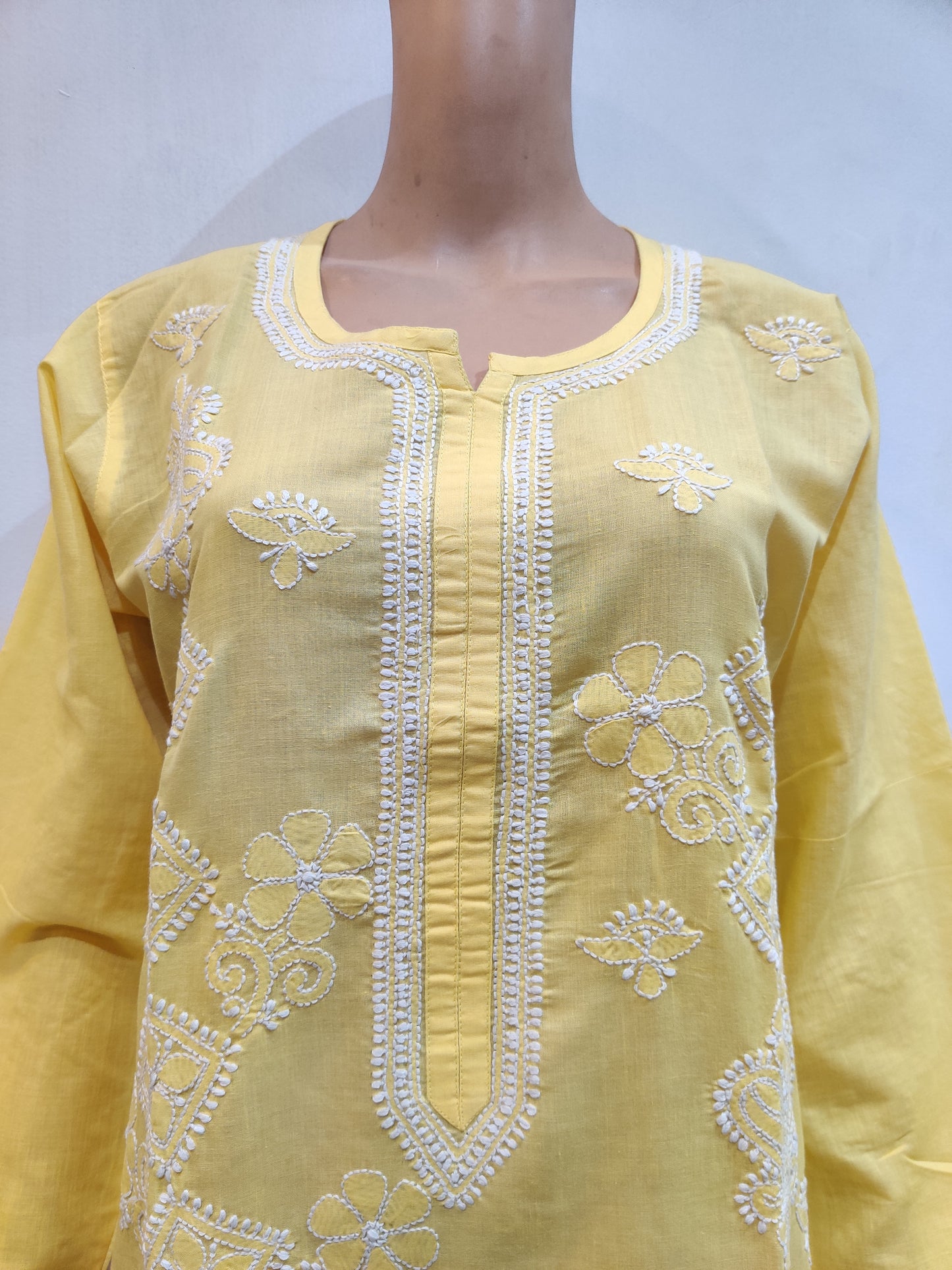 Wedelia Kurti