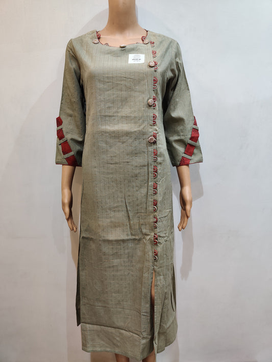 Ixia Kurti