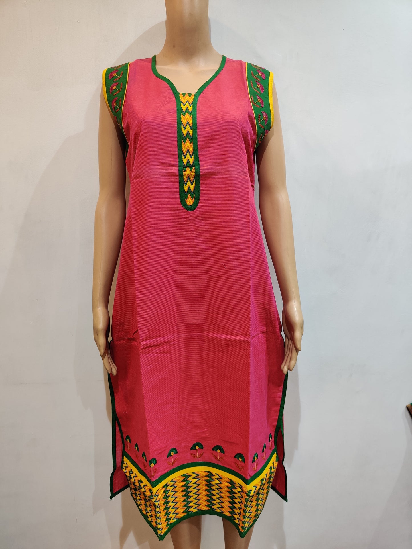 Dianella Kurti