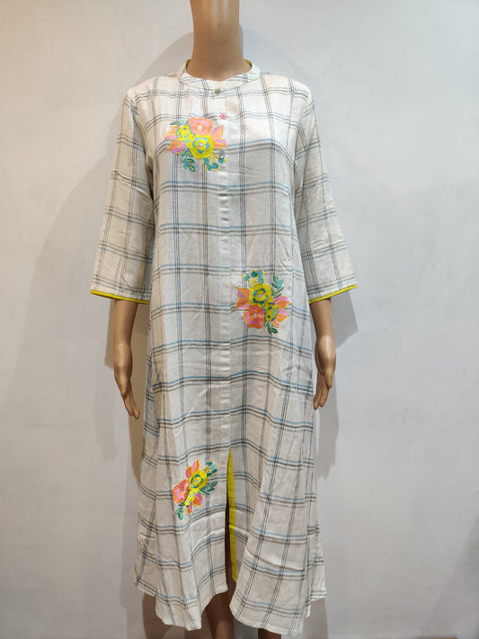 Clarkia Kurti