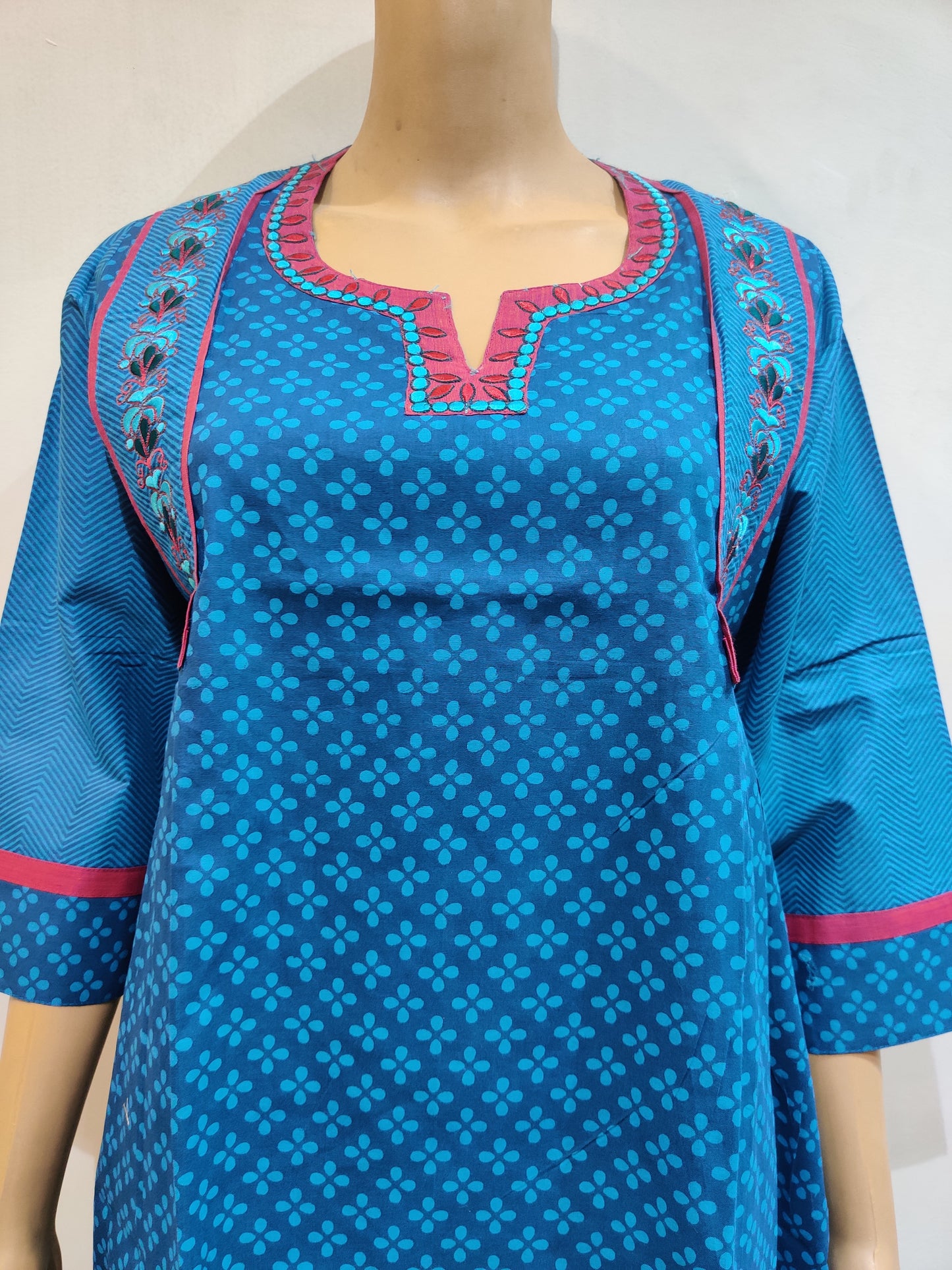 Bletilla Kurti