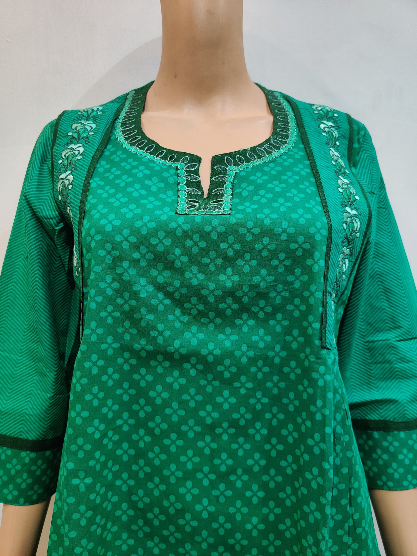 Camellia Kurti